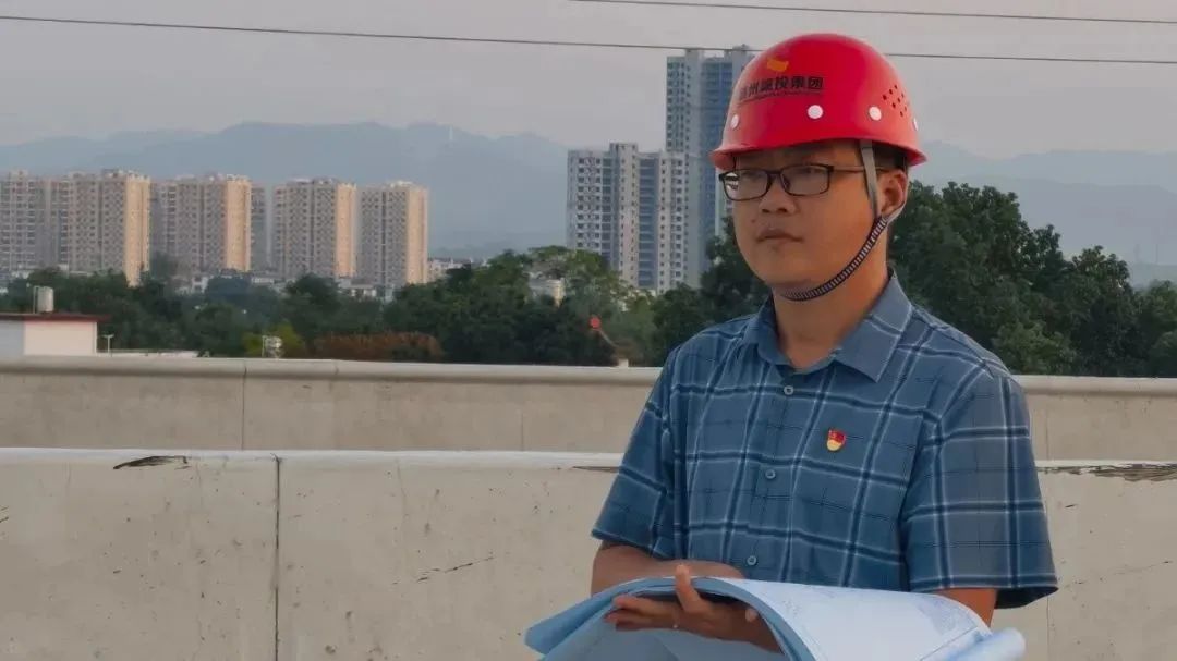 1697593697867994.jpg 640.jpg